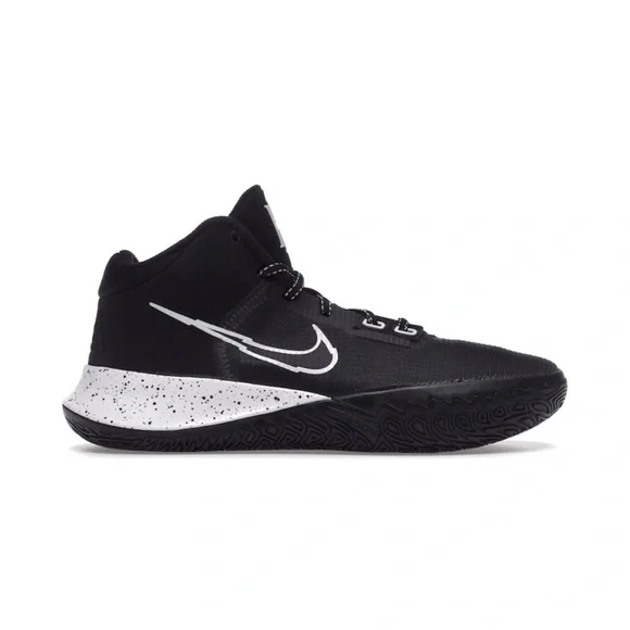 Nike Kyrie Flytraps Men’s size 9M NWOT Nike Kyrie Flytrap 6 White Black Athletic Shoes Men main image 3